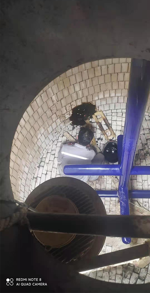 西安氨基磺酸裝置溶解鍋防腐施工 西安氨基磺酸裝置溶解鍋防腐施工